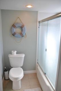 Steps to Beach 2BR 2BA duplex - Atlantic Beach - 3