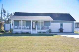 Cozy 3BR Cottage Fishing Private Dock Boating - - 0