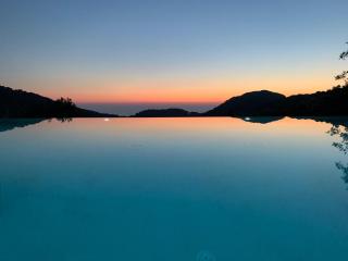Medows Luxury Villa - Kerion - 4