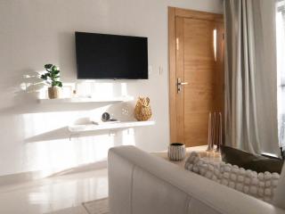 10 min from the Beach Fast WiFi Modern Apartment - San Felipe de Puerto Plata - 5