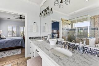 Private pool & 5 mins from the Beach! - Galveston - 1