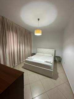 Beachfront Villa with Private Pool by Monika Experiences - Golem - 1