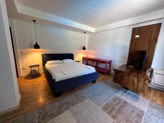 Beachfront Villa with Private Pool by Monika Experiences - Golem - 5