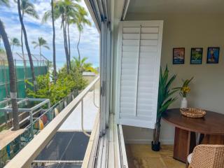Coastal Charm Colony Surf Studio condo - Honolulu - 0