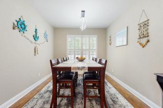 Spacious 5BR with Patio and WandD Near Beach - 5