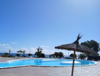 Enjoy Glorious Seaviews from Vista Mar Apartment - Costa Teguise - 9