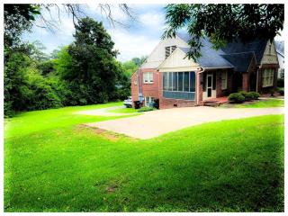 101 yr comfy Historic Home quiet private parking - Columbus - 8