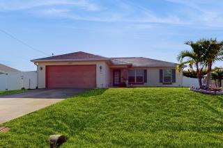 Poolside Serenity - Cape Coral - 8