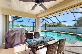 Poolside Serenity - Cape Coral - 7