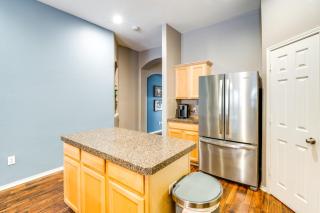 Swim, Game, Relax and More Family Getaway in Frisco - Frisco - 3