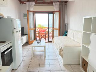 Seafront Family Apartment-Oceanus - Skála Foúrkas - 5