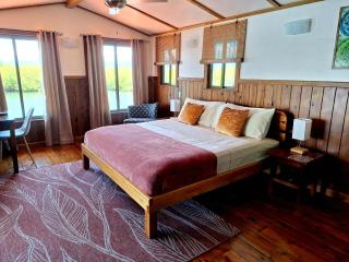 The Sunsetter Bed & Breakfast - Bocas del Toro - 9