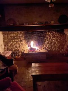 Maison chaleureuse , Vue imprenable - Chaudeyrac - 8