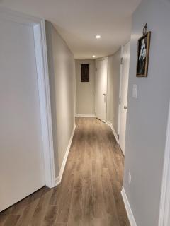 Cozy 2 Bed Rooms Apartment in Prime Location! - Mississauga - 9