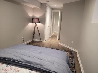 Cozy 2 Bed Rooms Apartment in Prime Location! - Mississauga - 4