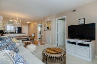 Sandy Sunrise by Bryant Real Estate - Carolina Beach - 2