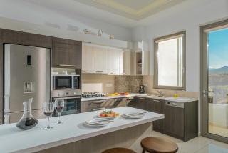Aphrodite beachfront villa - Kato Gouves - 2