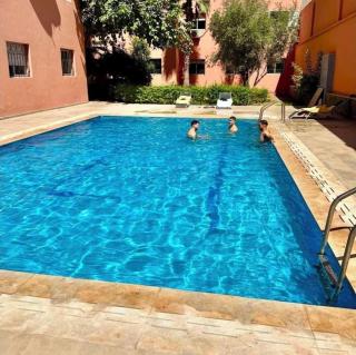 Riad Appart F3 Exceptionnel à Guéliz - À 5 min de la gare - Piscine, Wi-Fi et parking au cœur de Marrakech - Marrakech - 9