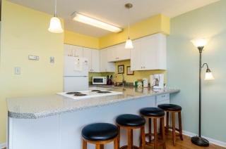 Sunrise Balcony by Bryant Real Estate - Carolina Beach - 4