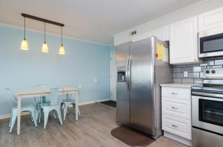 Blue Oceanfront Retreat by Bryant Real Estate - Carolina Beach - 7