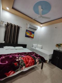SadaShiv Guest House - Vrindāvan - 8