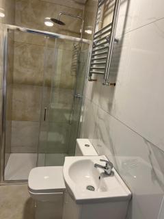 Good Priced Single Rooms in Northolt - Northolt - 8