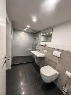 Geschäfts- und Monteurs Apartment 2 SZ - Königswinter - 1