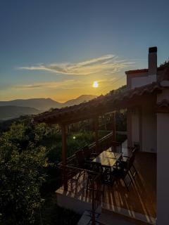 SunView Villa - - 3