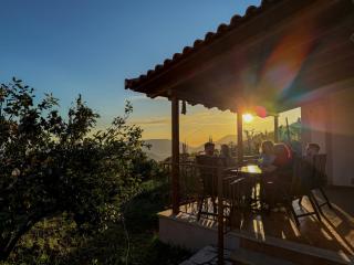 SunView Villa - - 5