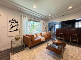 Cozy 2BR Getaway with Pool, Close to SoFi - MKMD1 - Los Angeles - 1