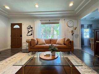 Cozy 2BR Getaway with Pool, Close to SoFi - MKMD1 - Los Angeles - 0