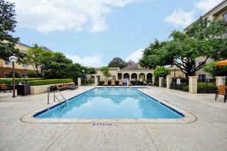 Fairfield Inn & Suites Dallas Medical/Market Center - 0