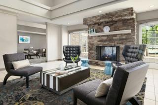 Residence Inn Des Moines West at Jordan Creek Town Center - West Des Moines - 2