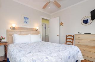The Gull Hidden Treasure Inn Room 1 by Bryant Real Estate - Kure Beach - 1