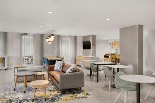 TownePlace Suites by Marriott Crown Point - Crown Point - 9