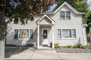 Heart of Historic Wurtsboro Suite 6 - 4