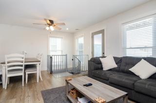 Lil Salty by Bryant Real Estate - 3