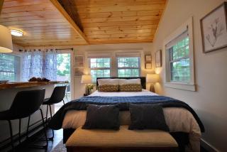Cheerful Cottage with Loft Close to Everything 6 - Edgecomb - 4