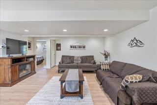 Pet Friendly Hot Tub & Fully Fenced Backyard - North Ogden - 9