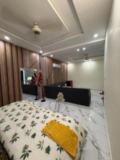 Swiss Apartment - Faisalabad - 8