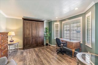 Private HotTub Veranda & Fully Fenced Yard - North Ogden - 3