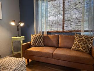 1 Bedroom Apartment Wbalcony - Albuquerque - 9