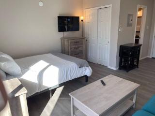 Modern Studio - Near Unm, Nob Hill And Downtown - Albuquerque - 9
