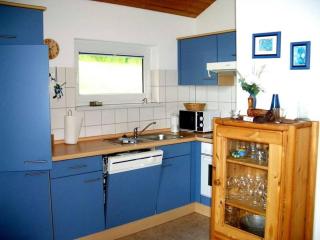 single-storey bungalow with south-facing terrace - Uslar - 3