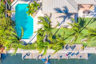 Walk To Beach Waterfront Heated Pool Pelican Key RESIDENCES - Fort Lauderdale - 5