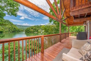 Luxe 3 Bears Cabin on Watauga Lake with Decks! - Butler - 9