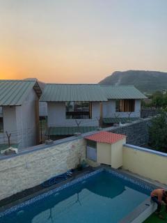 Mountain Gaze Villa - The Dream Stays ll 4 Ac rooms ll Big Pvt Pool ll Hill View - Lonavala - 7