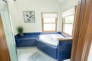 Sherwood Forest Park- 6BD/3BA on Private Ohio Land - - 9