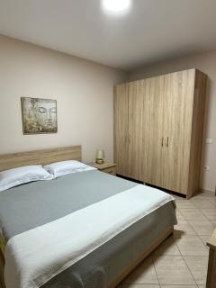 Tirana Apartments Feel at Home - Tirana - 1
