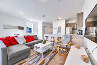 Family Comfort Near Top Spots-Relaxing Stay for Everyone - 9